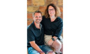 Mehr über den Artikel erfahren Michaela und Max Niessler – Regeneration in der Kältekammer